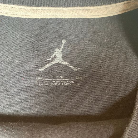 Air Jordan play with fire t shirt jumpman sneaker XL - Picture 4 of 5